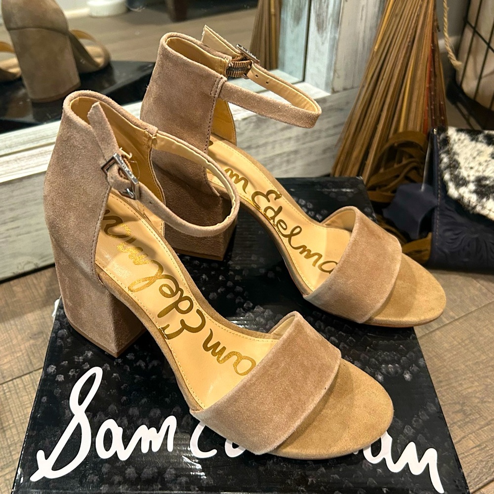 SAM EDELMAN SUEDE BLOCK HEELS! Only worn once!